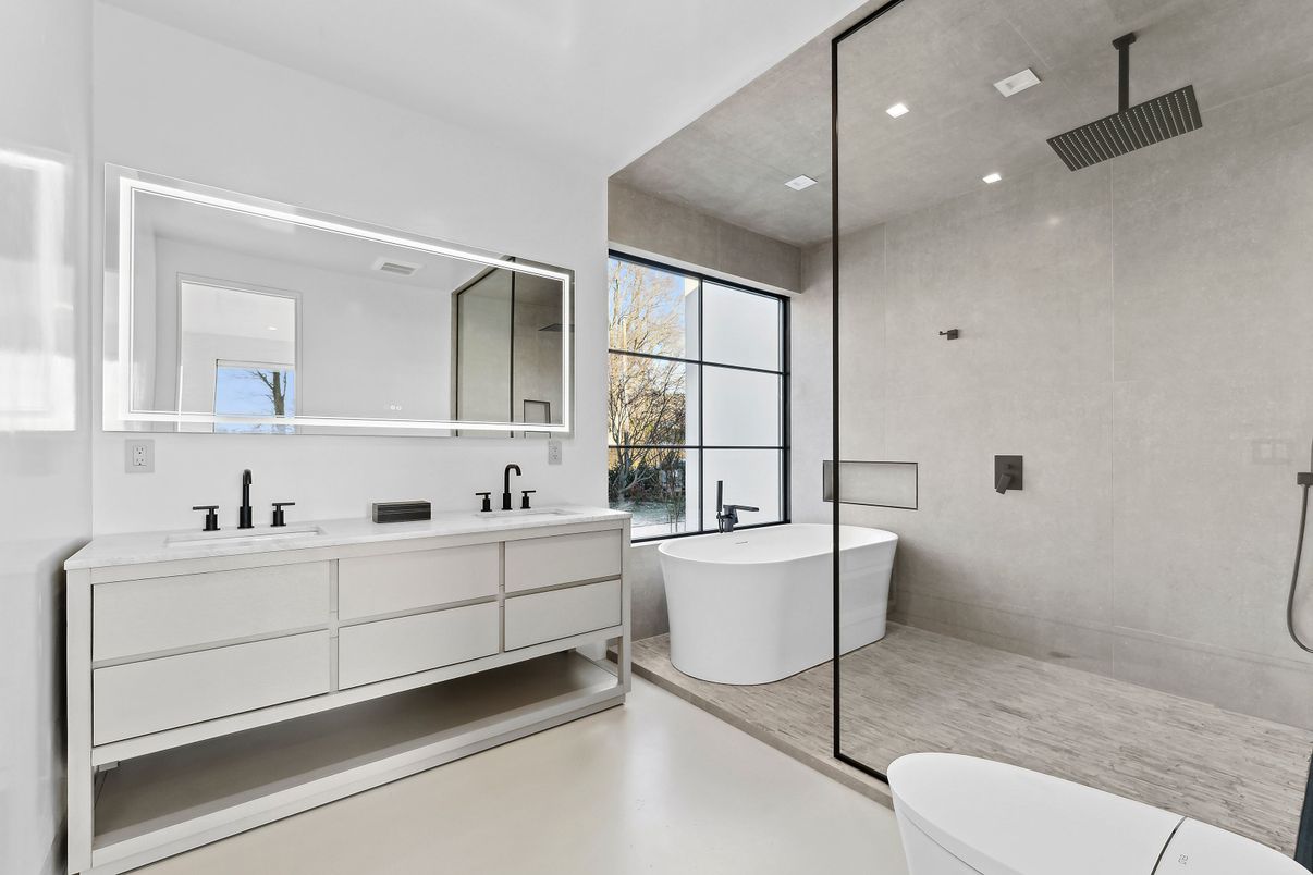 Bathroom, Dual Sink Vanities, Free Standing Baths, Glass Shower, Interior, Recessed Lighting