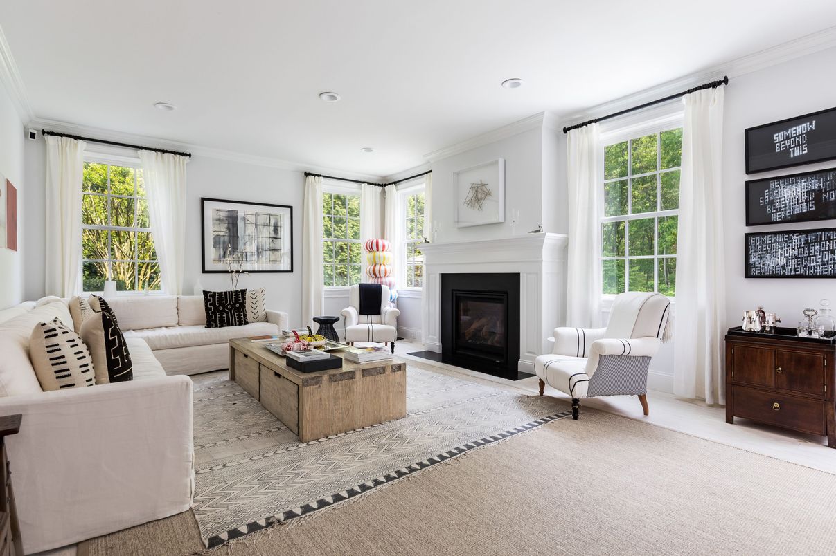 Fireplace, Interior, Living room, Recessed Lighting