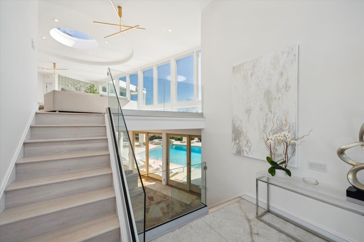 Interior, Pendant Lights, Recessed Lighting, Water