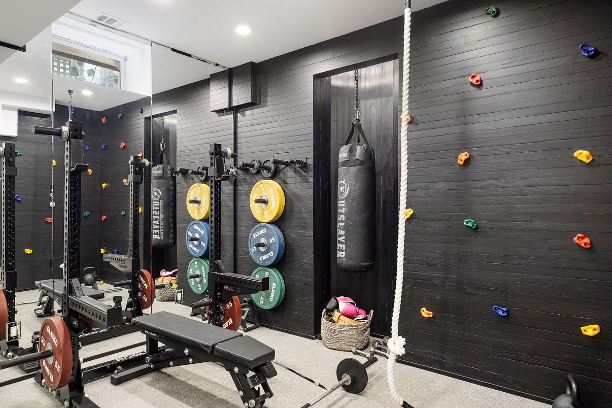 Fitness Equipment, Interior, Recessed Lighting