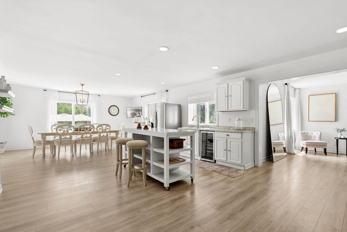 Dining room, Interior, Kitchen, Pendant Lights, Recessed Lighting, Wood Texture Flooring