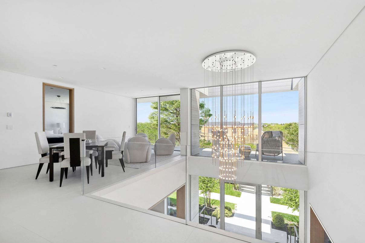 Chandelier, Dining room, Interior, Pendant Lights