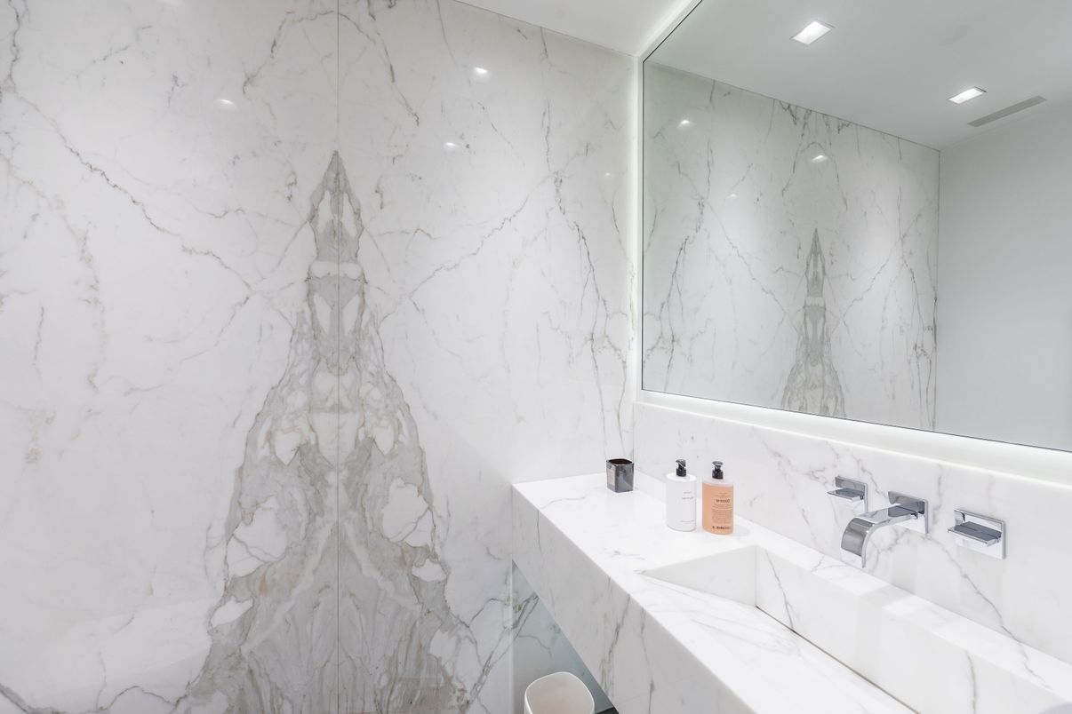 Bathroom, Interior, Marble, Marble Walls, Recessed Lighting