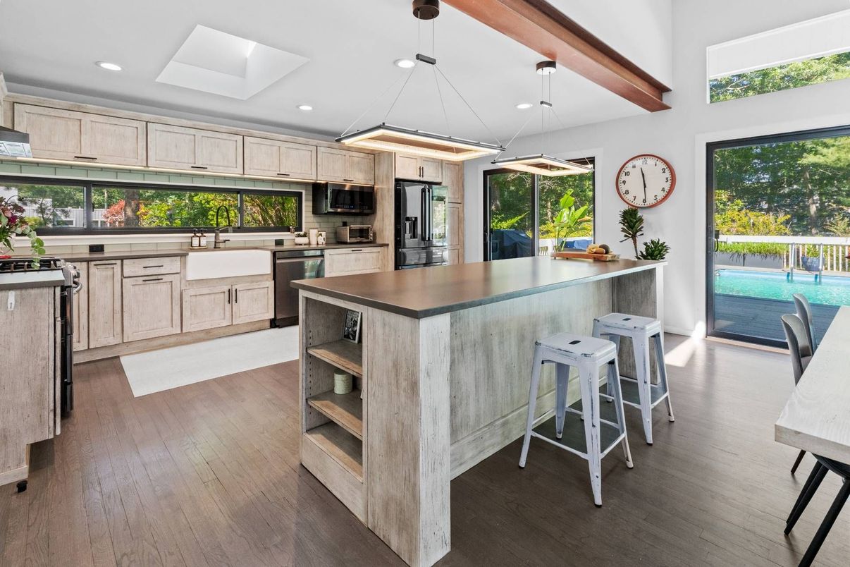Interior, Kitchen, Pendant Lights, Recessed Lighting, Wood Texture Flooring
