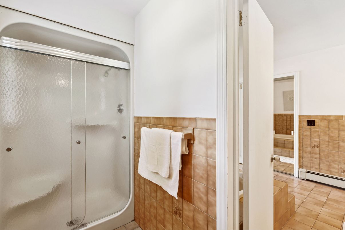 Bathroom, Glass Shower, Interior