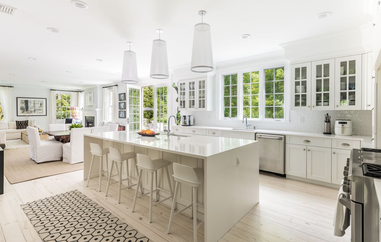 Interior, Kitchen, Living room, Pendant Lights, Recessed Lighting, Stainless Steel Appliances, Wood Texture Flooring