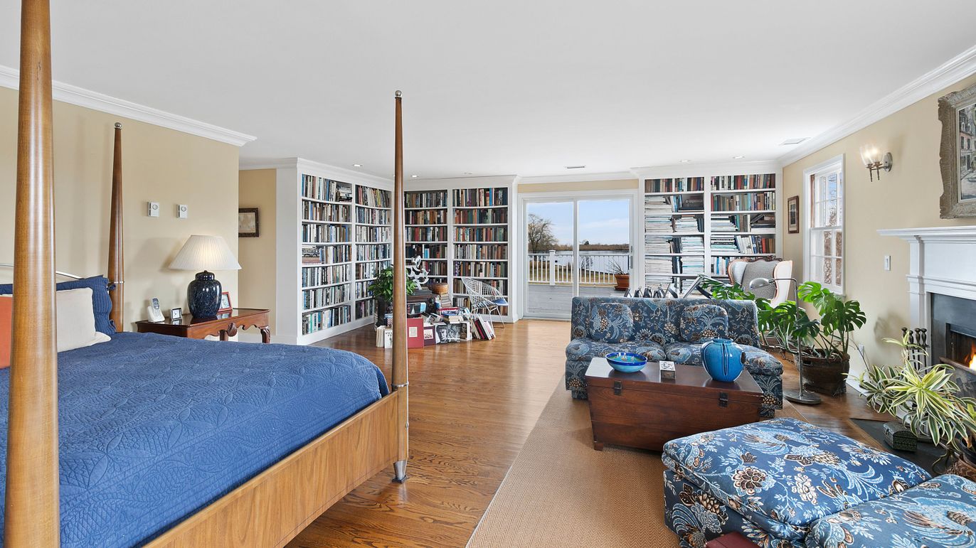 Bedroom, Fireplace, Interior, Recessed Lighting, Wood Texture Flooring
