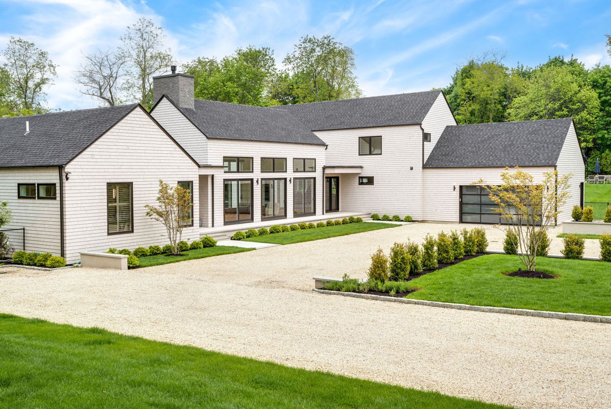 Backyard, Exterior, Facade, Farmhouse