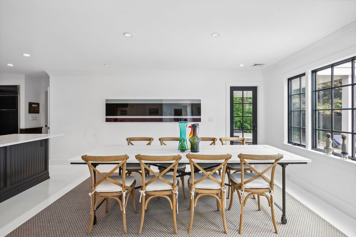 Dining room, Interior, Recessed Lighting