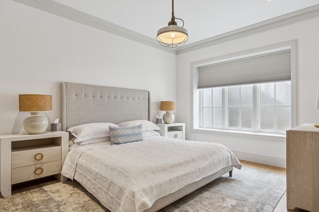 Bedroom, Interior, Pendant Lights, Wood Texture Flooring