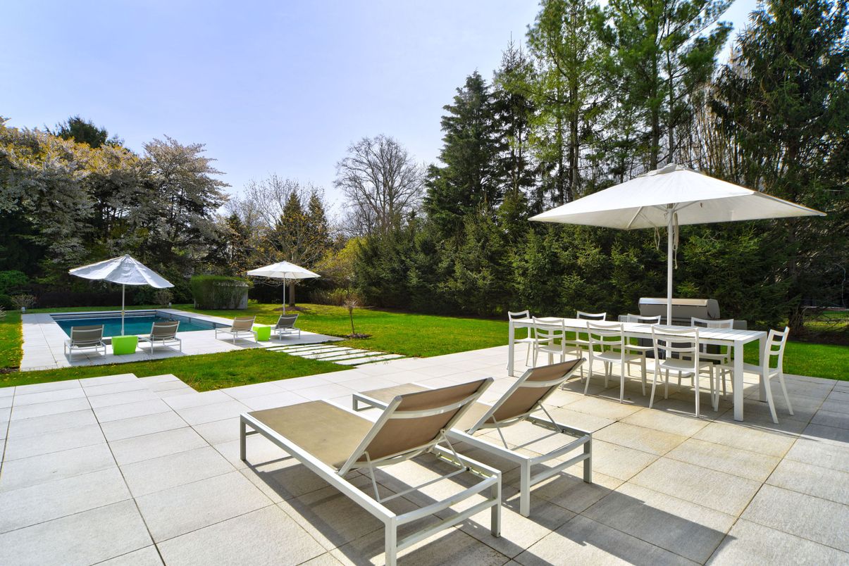 Backyard, Exterior, Pool