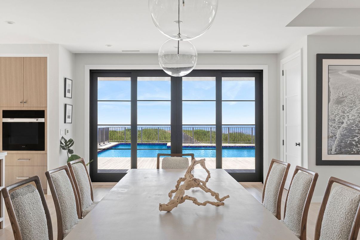 Dining room, Interior, Pendant Lights, Water