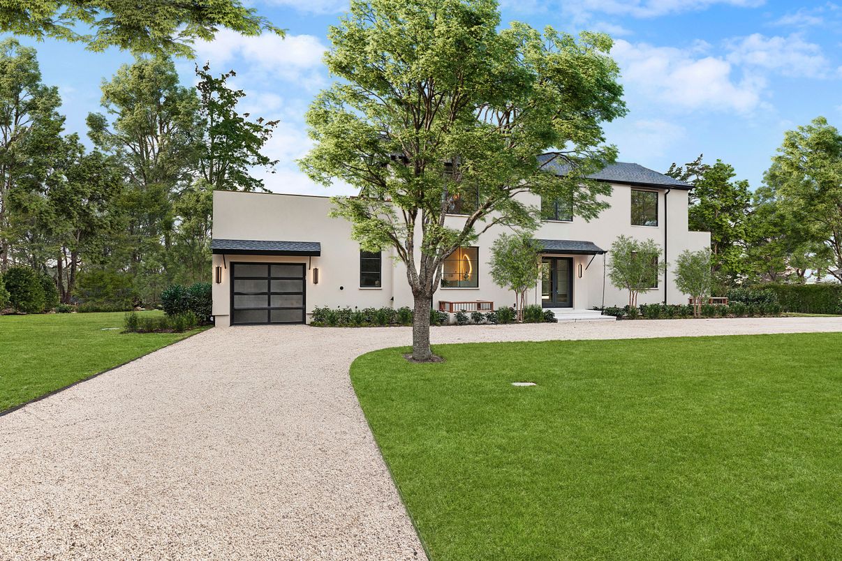 Attached, Backyard, Exterior, Facade, French Provincial