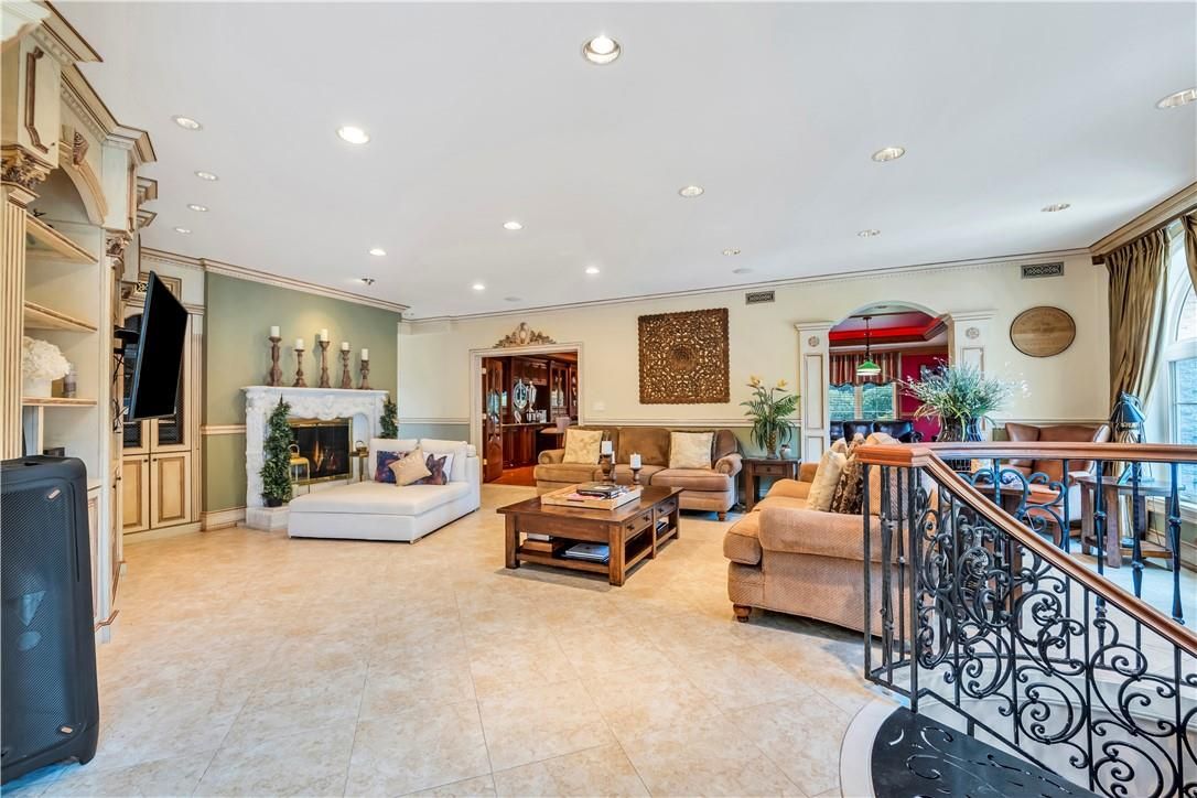 Fireplace, Interior, Living room, Recessed Lighting