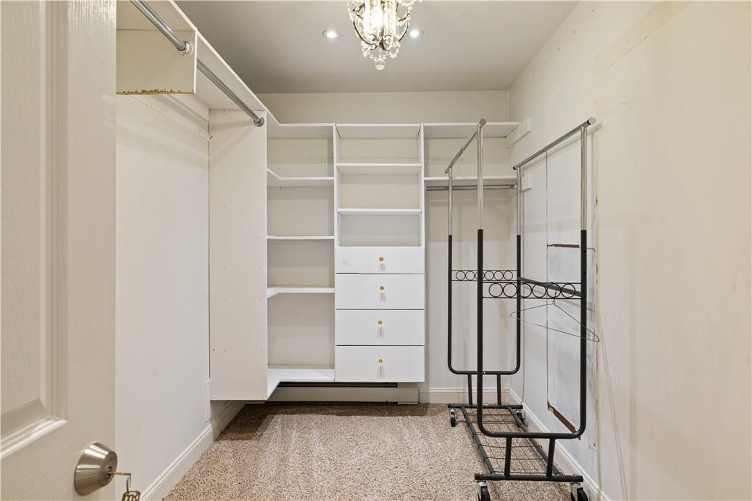 Interior, Walk-in Closets