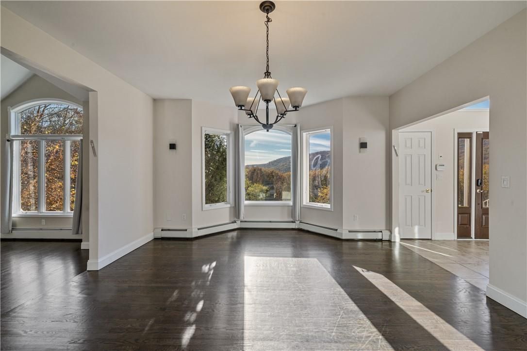 Chandelier, Empty room, Interior, Wood Texture Flooring