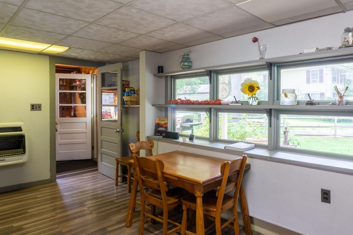 Dining room, Interior, Wood Texture Flooring
