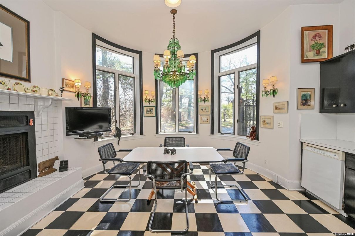 Dining room, Fireplace, Interior, Pendant Lights