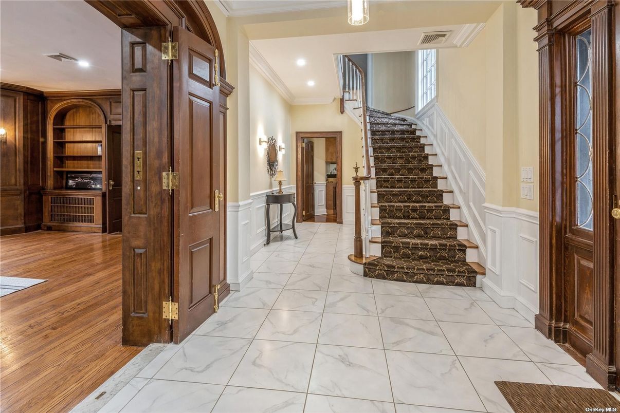 Interior, Marble, Recessed Lighting, Wood Texture Flooring