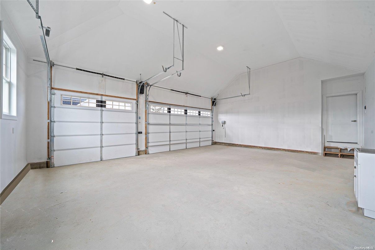 Garage, Interior, Recessed Lighting