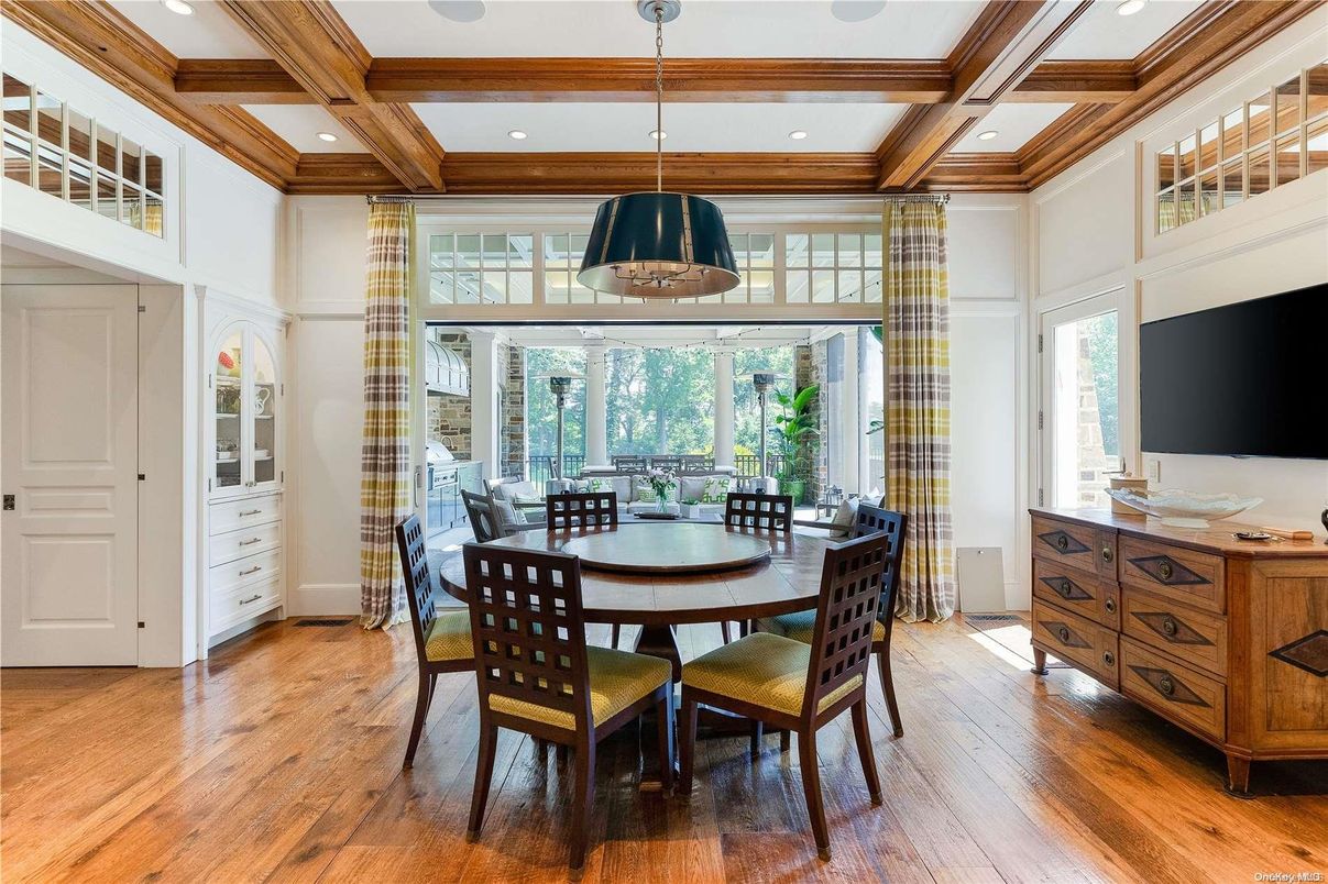 Dining room, Interior, Pendant Lights, Recessed Lighting, Wooden Beams, Wood Texture Flooring