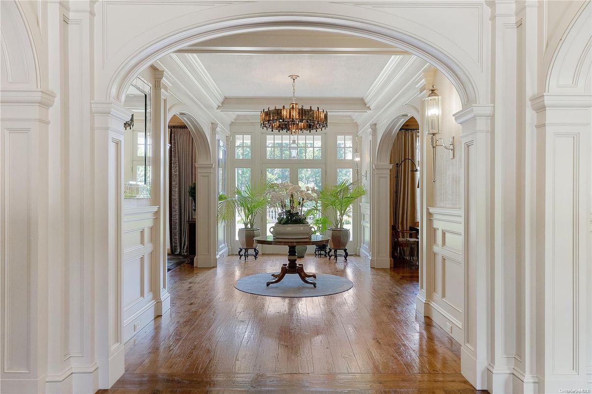 Chandelier, Interior, Wood Texture Flooring