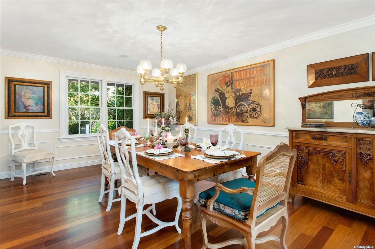 Chandelier, Dining room, Interior, Wood Texture Flooring