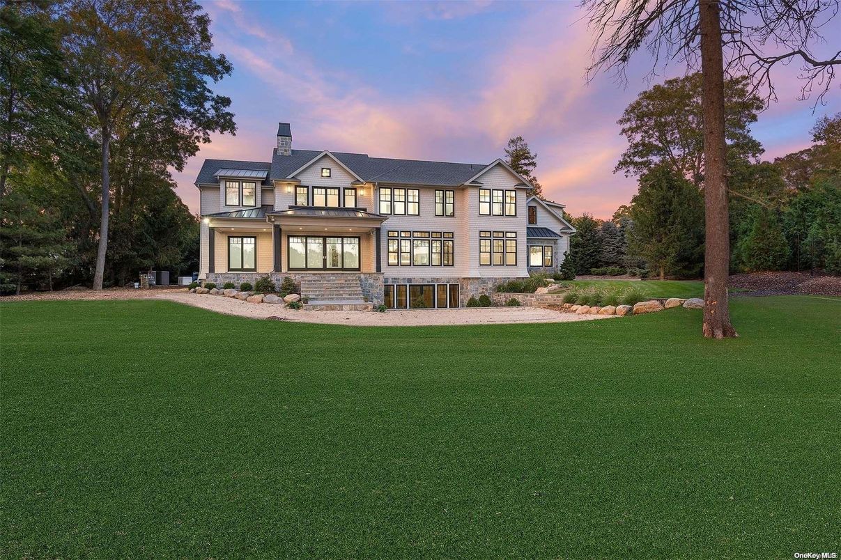 Backyard, Exterior, Facade, French Provincial