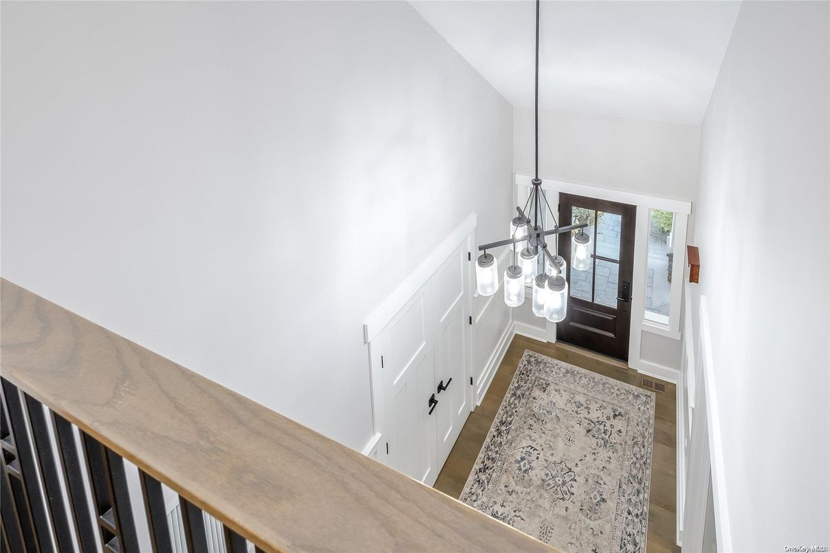 Interior, Pendant Lights, Wood Texture Flooring