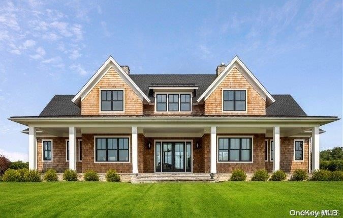 Exterior, Facade, Brick Facade, Farmhouse