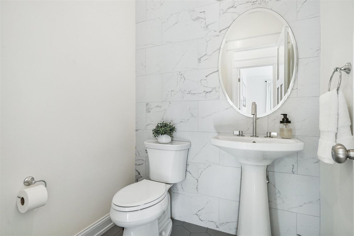 Bathroom, Interior, Marble Walls
