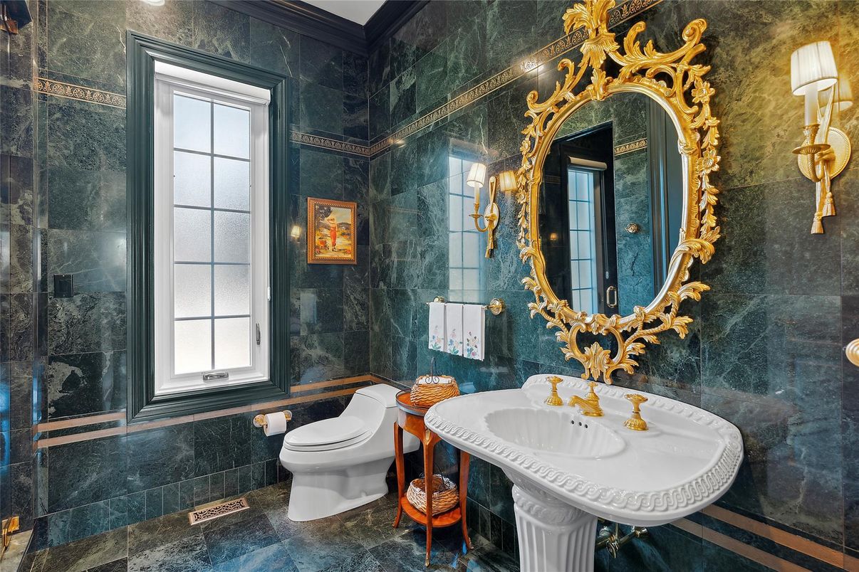 Bathroom, Interior