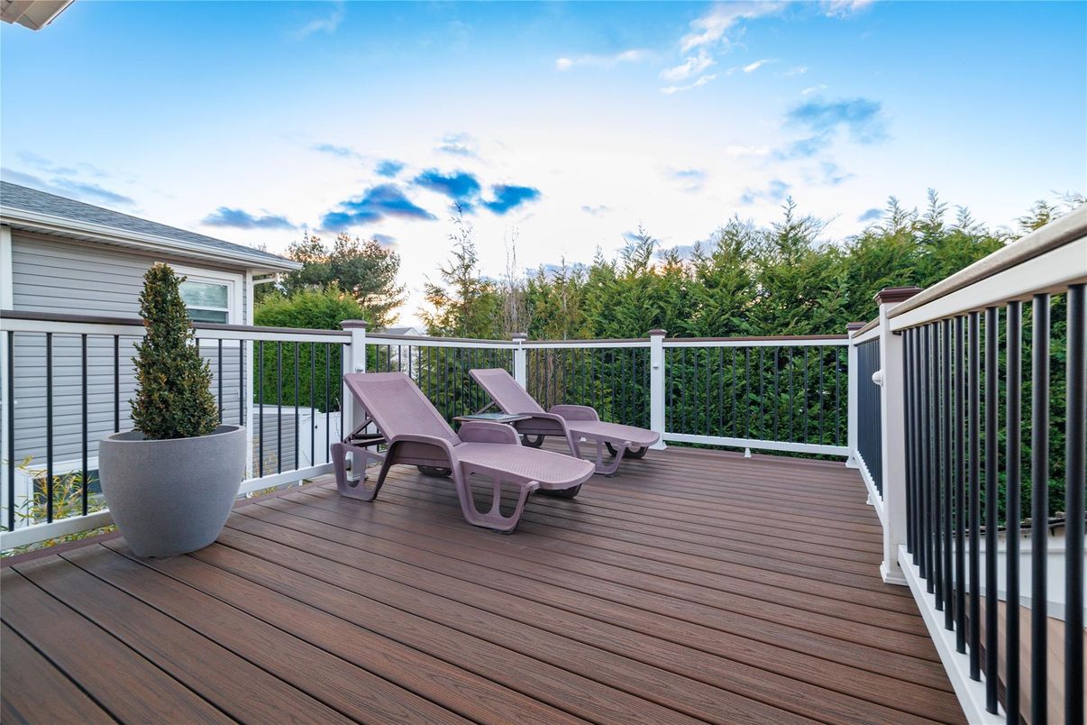 Exterior, Wood Texture Flooring