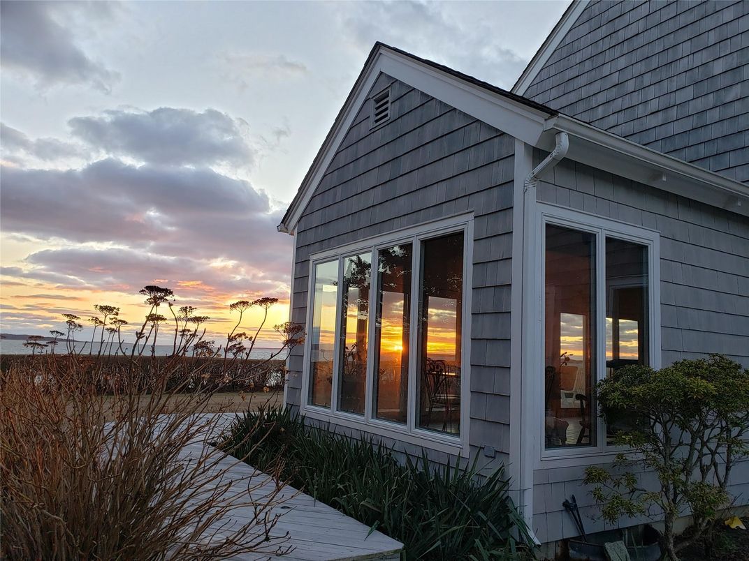 Exterior, Water