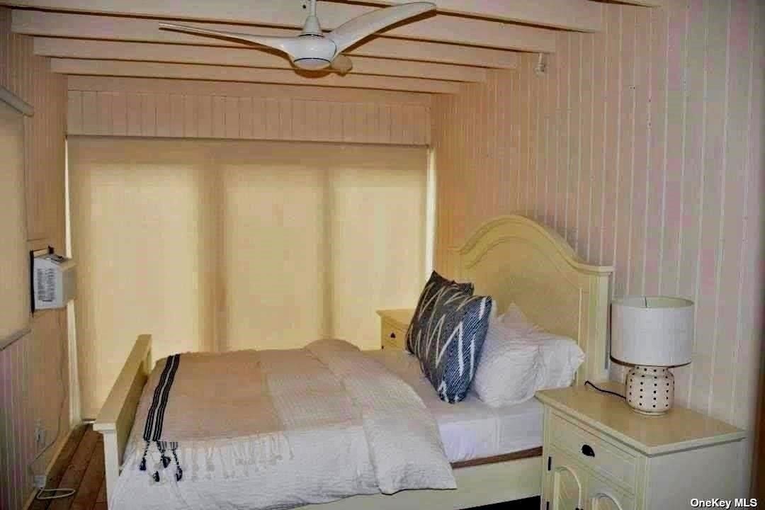 Bedroom, Interior, Wooden Walls