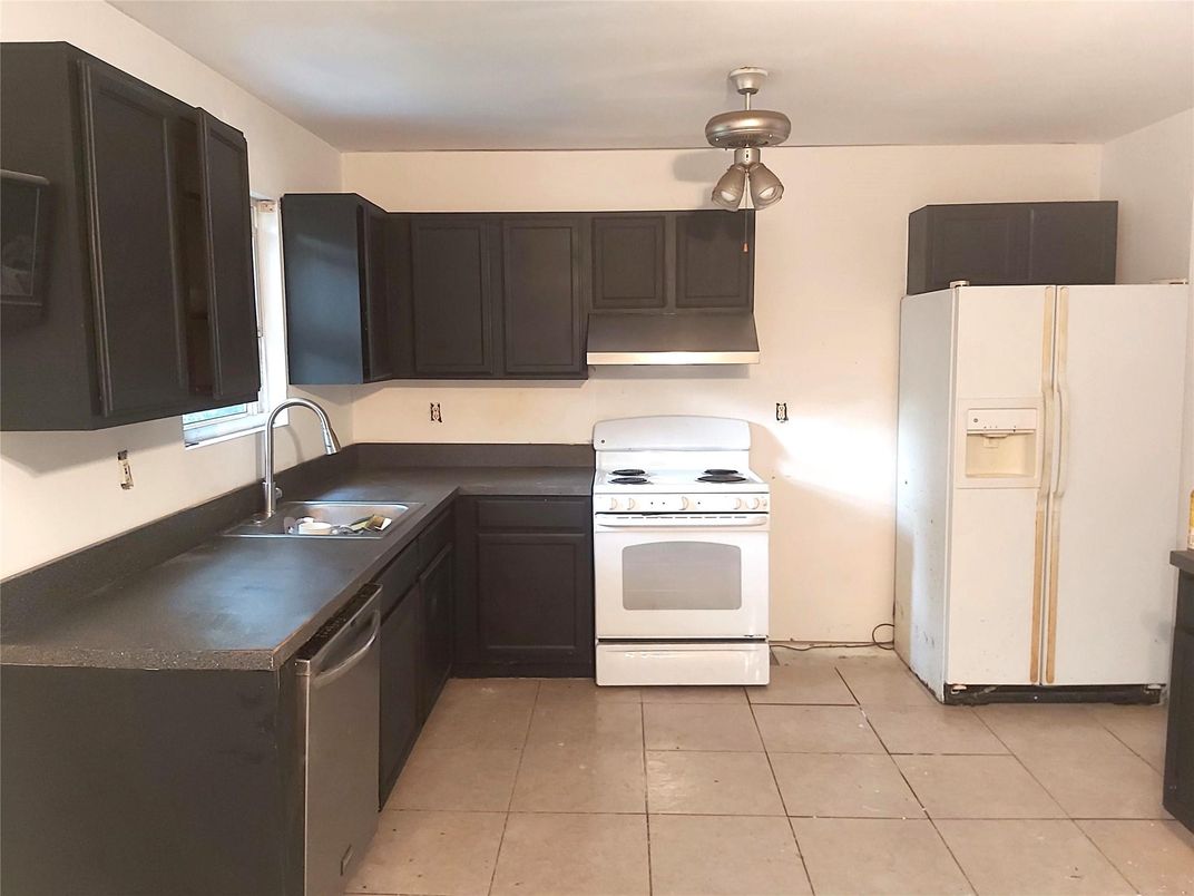 Interior, Kitchen