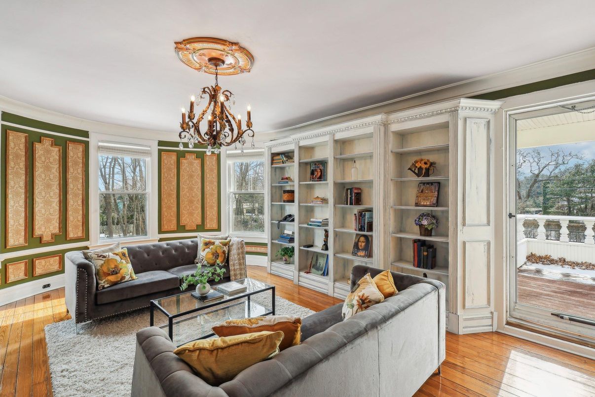 Chandelier, Interior, Living room, Wood Texture Flooring