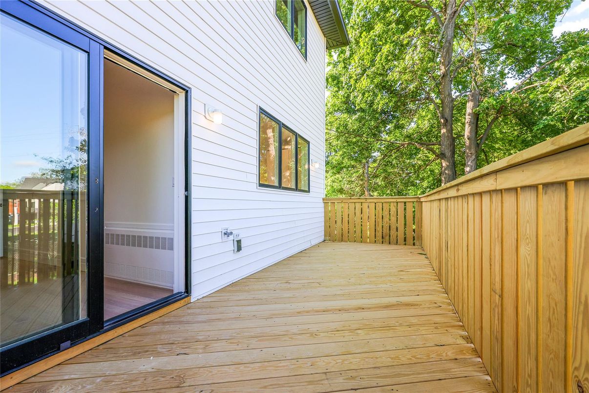Exterior, Wood Texture Flooring