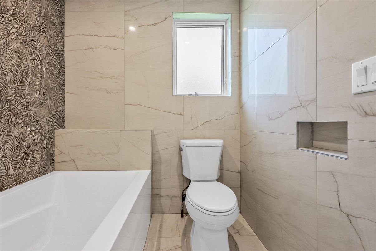 Bathroom, Interior, Marble, Marble Walls
