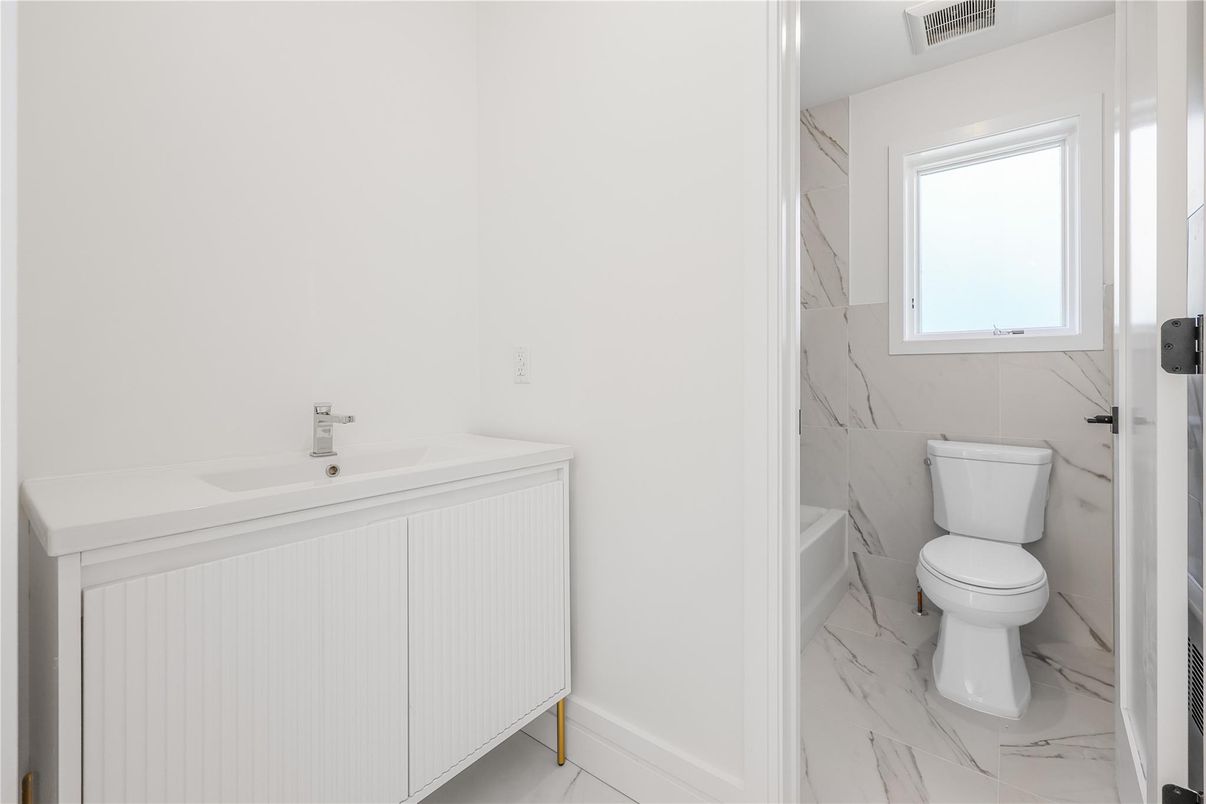 Bathroom, Interior, Marble, Marble Walls