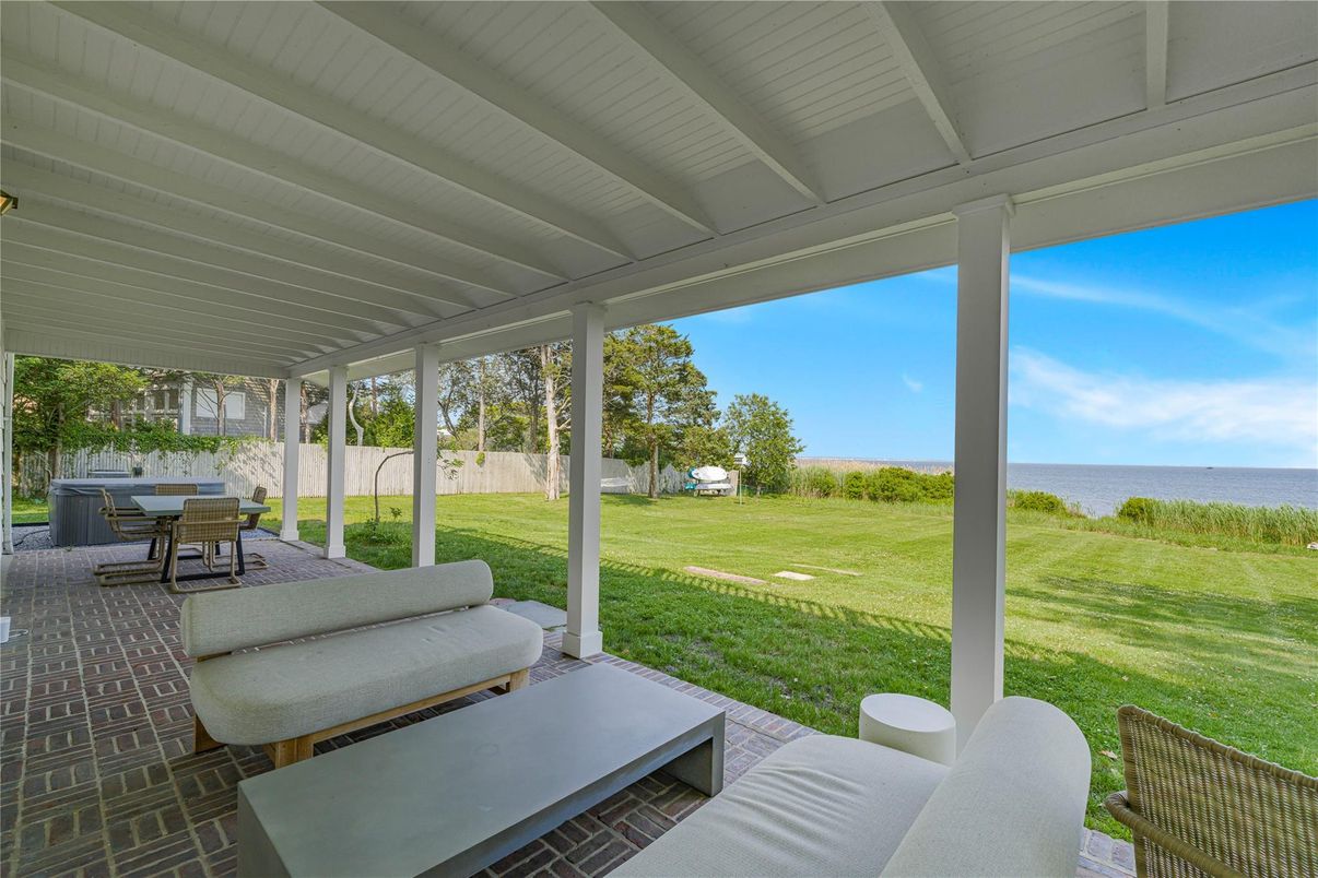Backyard, Exterior, Water