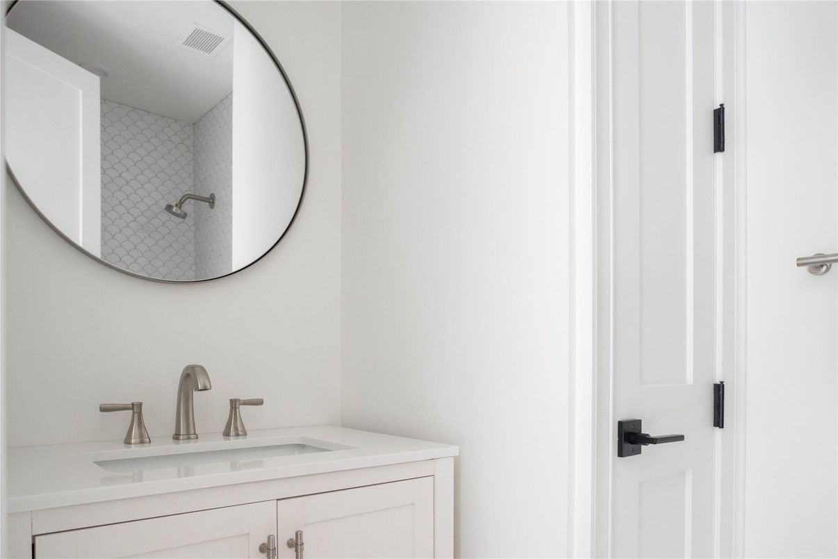Bathroom, Interior