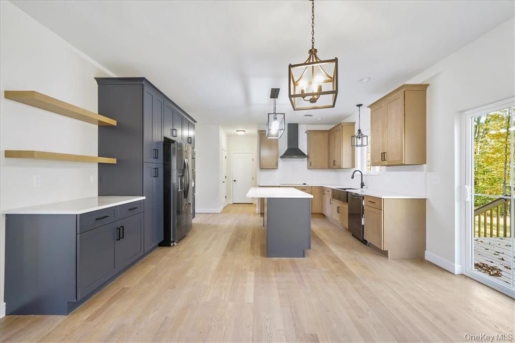 Interior, Kitchen, Pendant Lights, Wood Texture Flooring