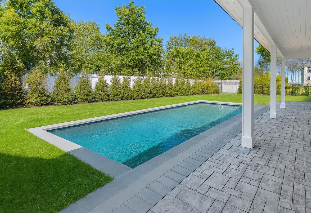 Backyard, Exterior, Pool