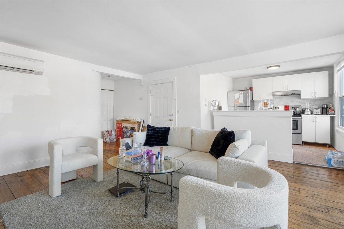 Interior, Kitchen, Living room, Recessed Lighting, Stainless Steel Appliances, Wood Texture Flooring