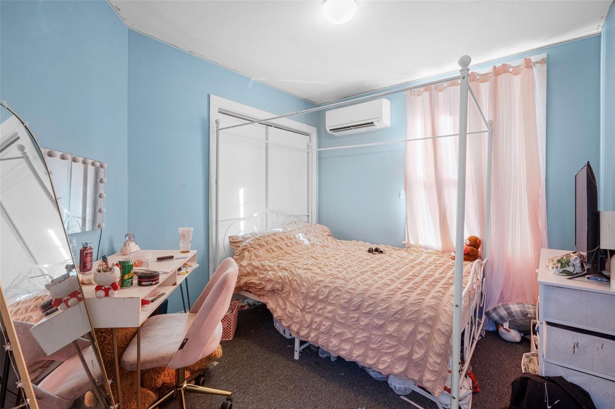Bedroom, Dining room, Interior