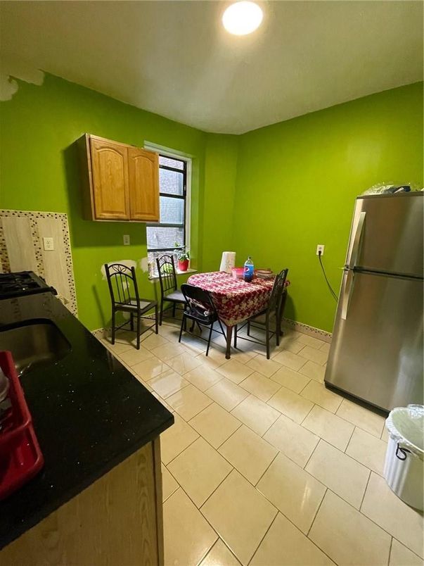 Dining room, Interior, Kitchen, Recessed Lighting