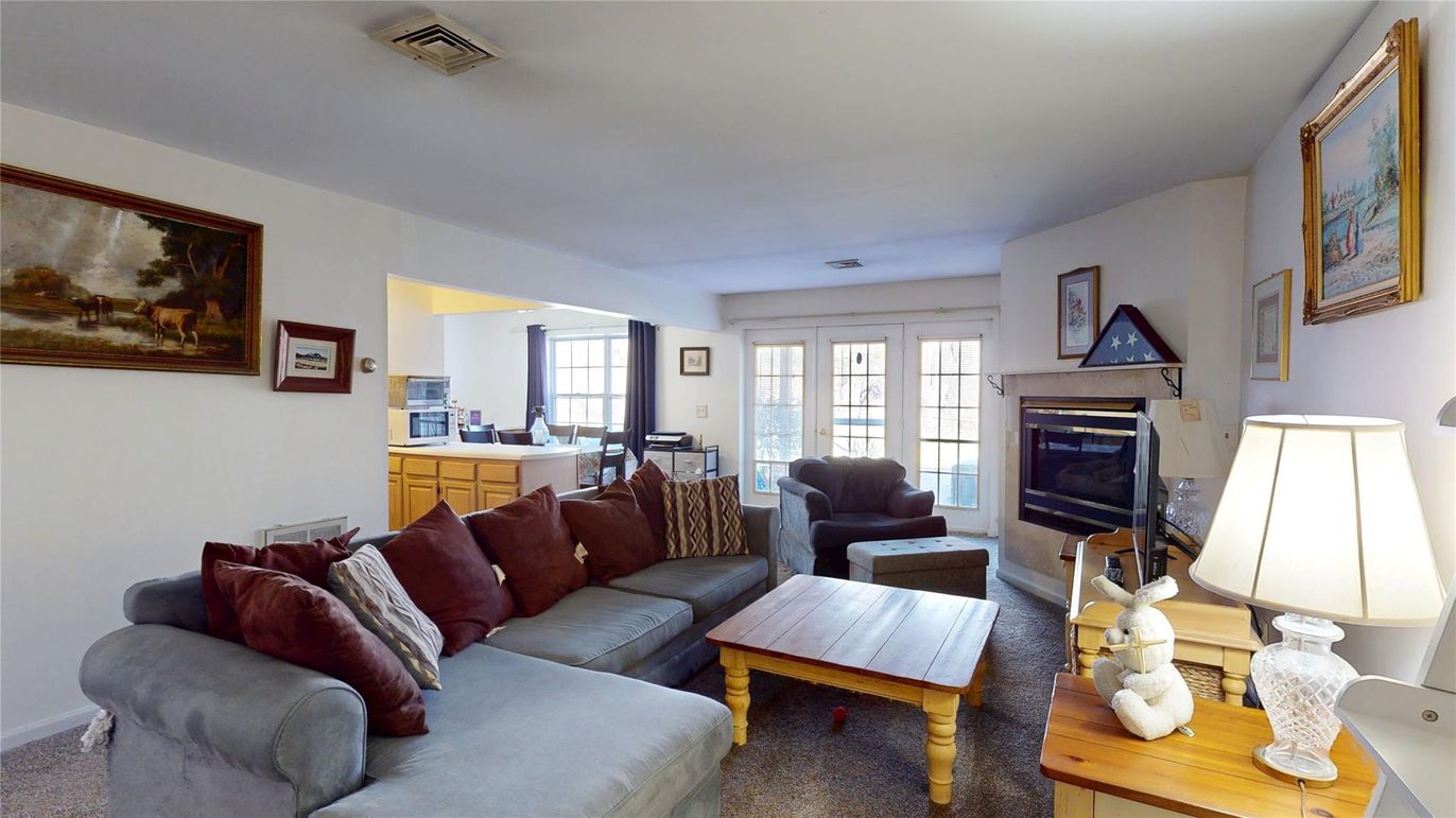 Fireplace, Interior, Living room