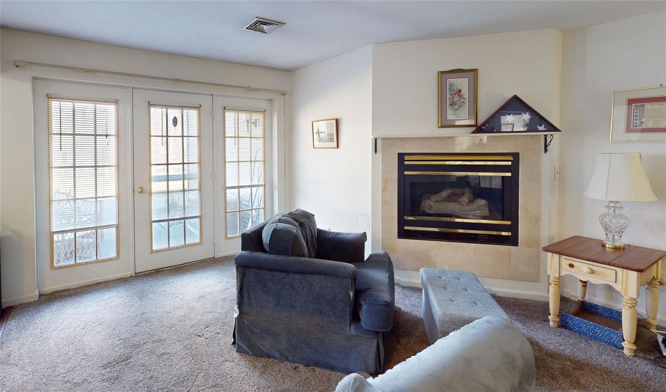Fireplace, Interior