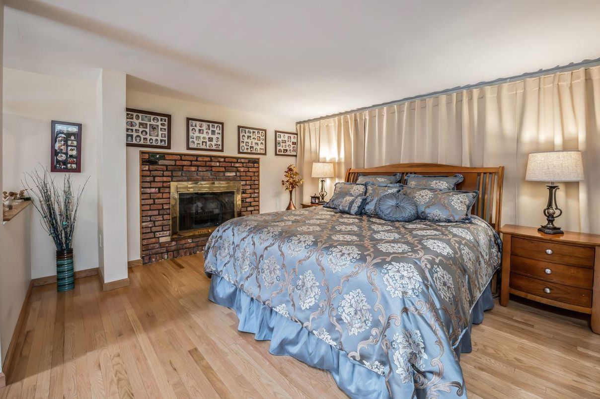 Bedroom, Fireplace, Interior, Wood Texture Flooring